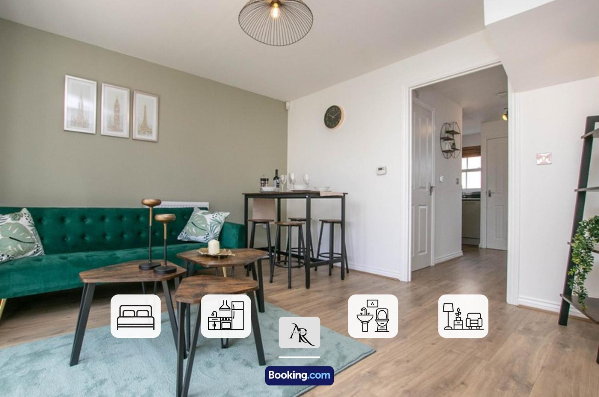 Cozy House By Ar Properties Short Lets & Serviced Accommodation 科尔切斯特 外观 照片